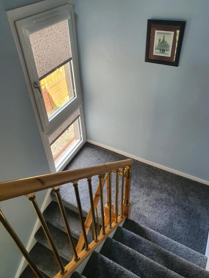 Appartamento Premier - Kenilworth House Holytown Esterno foto