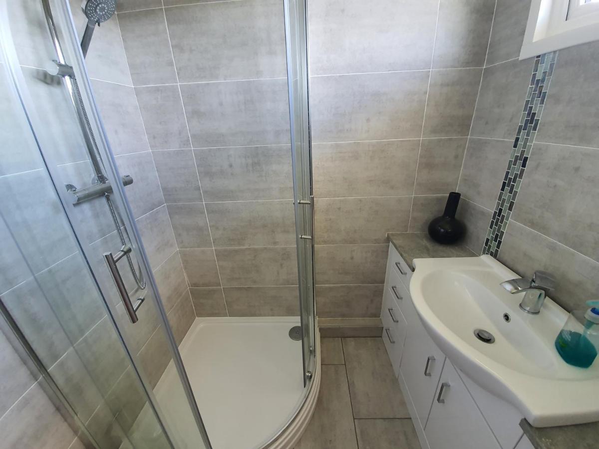 Appartamento Premier - Kenilworth House Holytown Esterno foto